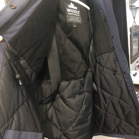 Wuxly Movement Doe V Parka - Picture 15 of 16